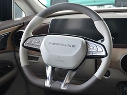 風(fēng)行游艇 中控圖片