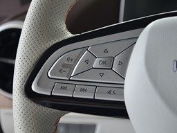 風(fēng)行游艇 中控圖片