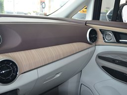 風(fēng)行游艇 內(nèi)飾圖片