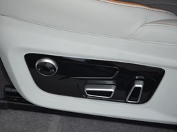 風(fēng)行游艇 內(nèi)飾圖片