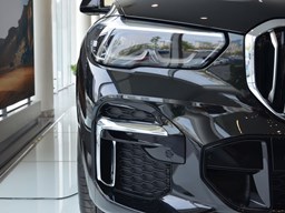 寶馬X5細(xì)節(jié)圖片