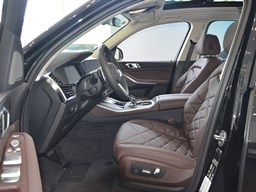 寶馬X5內(nèi)飾圖片