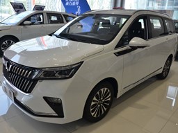 五菱佳辰外觀圖片