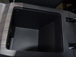 五菱佳辰內(nèi)飾圖片