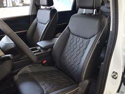 五菱佳辰內(nèi)飾圖片