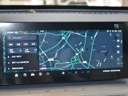 榮威鯨 中控圖片