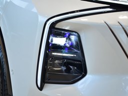 榮威鯨 汽車圖片