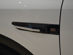 榮威鯨 汽車圖片