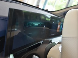 榮威鯨 內(nèi)飾圖片