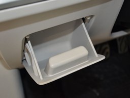 榮威鯨 內(nèi)飾圖片