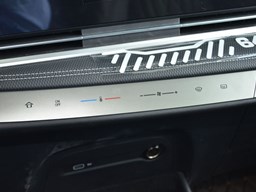 上汽MAXUSG90 中控圖片