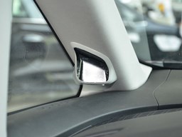 上汽MAXUSG90 內(nèi)飾圖片