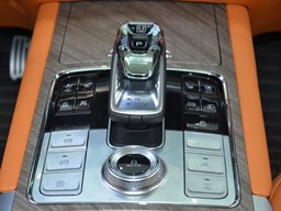 坦克500中控圖片