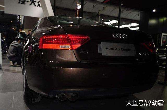 男子開(kāi)奧迪遇車(chē)禍身亡, 8個(gè)氣囊未彈開(kāi), 一汽大眾: 人道主義賠2萬(wàn)