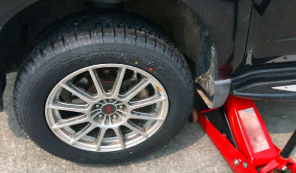 輪胎哪里買(mǎi) 輪胎在汽配城/4S店/輪胎專(zhuān)營(yíng)店