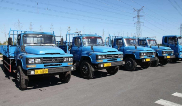 b2駕照年齡限制多少歲 20周歲到60周歲以下（50歲以上不能報考）