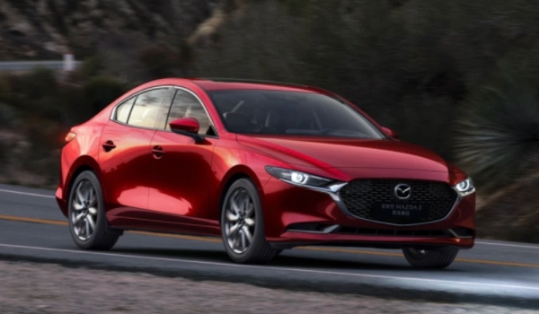 馬自達(dá)3昂克賽拉怎么樣 加速快、空間合理、價(jià)格適中