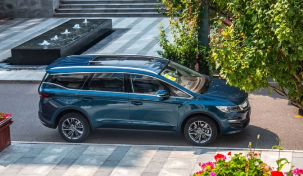 七座商務(wù)車10萬(wàn)左右 廣汽傳祺M6、五菱凱捷、嘉際三款車十萬(wàn)左右