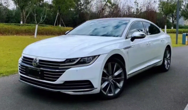 大眾cc怎么樣 車內(nèi)設(shè)計顏值較高、行駛穩(wěn)定性好、加速動力強