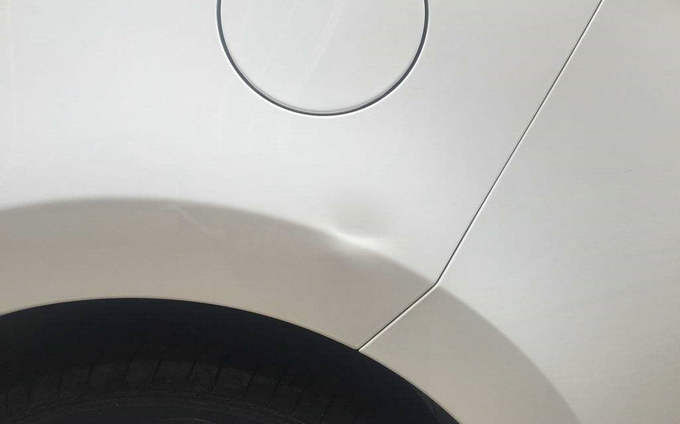 汽車有個小凹陷怎么辦