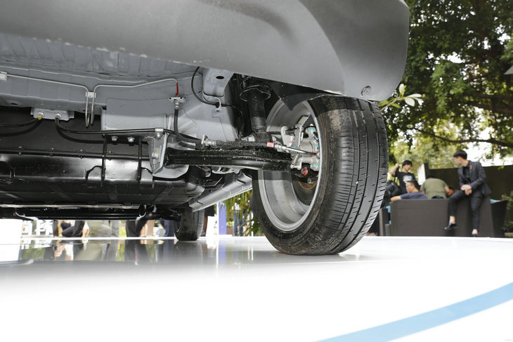 麥弗遜式獨(dú)立懸架是什么意思