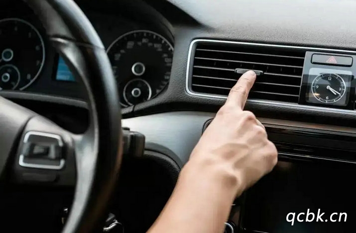 汽車(chē)空調(diào)異味如何去除