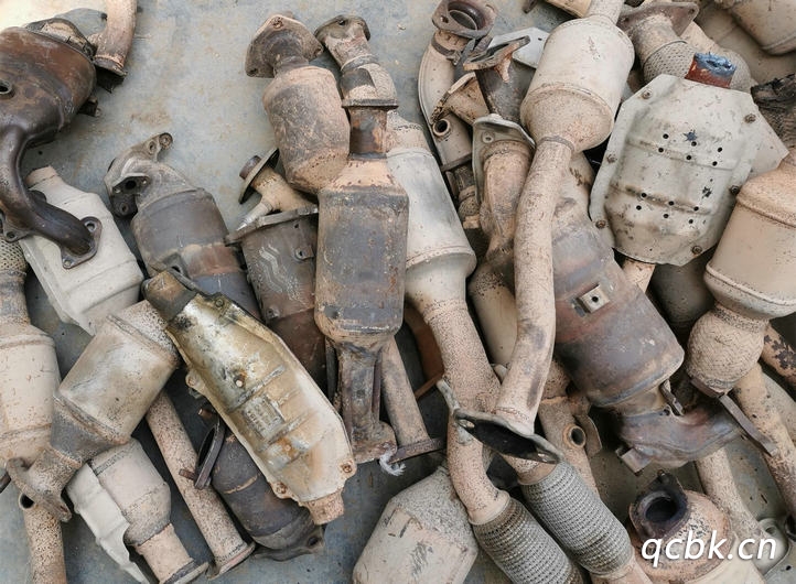 三元催化器回收多少錢一個