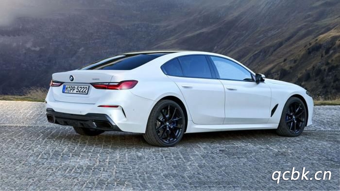 寶馬5系車頭那么長(zhǎng)好開(kāi)嗎