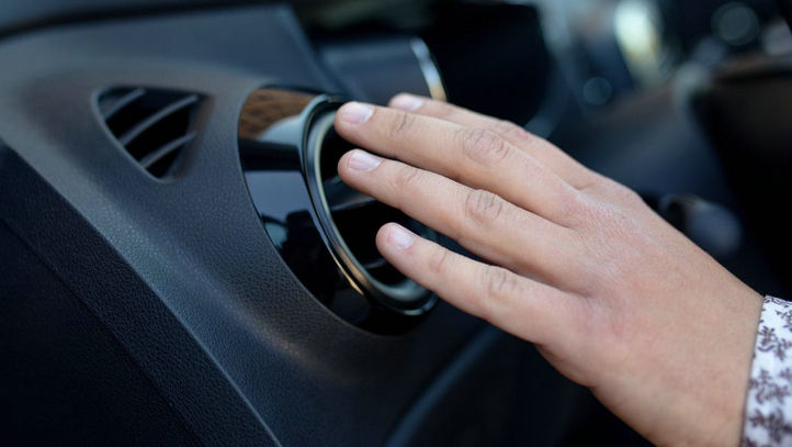 車空調(diào)有異味怎么處理