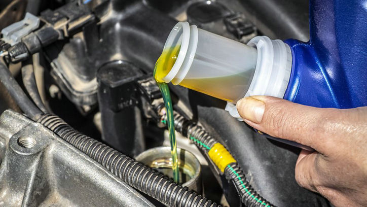 新車多久換機油