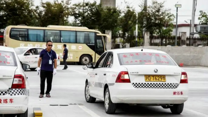 上?？捡{照要花多少錢