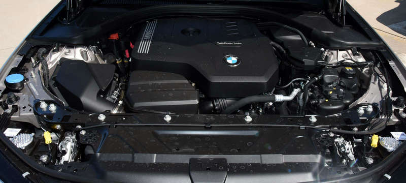 寶馬發(fā)動(dòng)機(jī)氣門室蓋滲油不處理會(huì)有什么后果