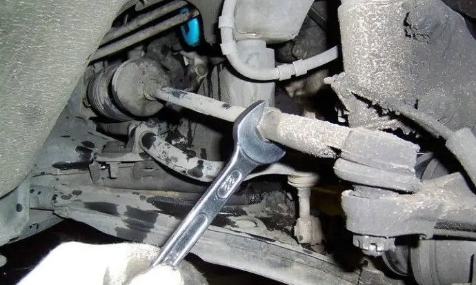 汽車橫拉桿的作用是什么