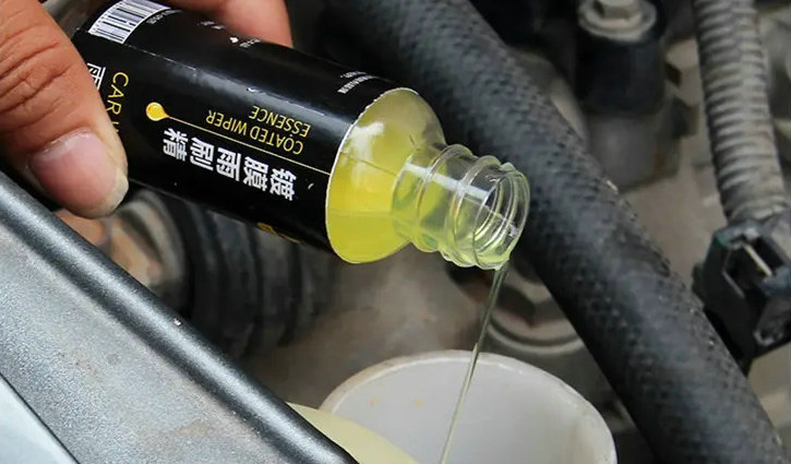 鍍膜雨刷精使用方法是什么