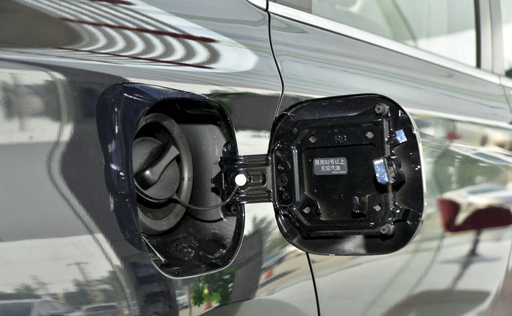 一般汽車(chē)油箱容量是多少升