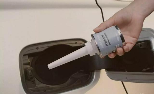 汽車(chē)燃油添加劑有用嗎