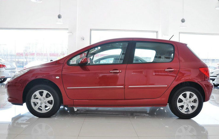 標(biāo)致307兩廂怎么樣 值得購(gòu)買嗎