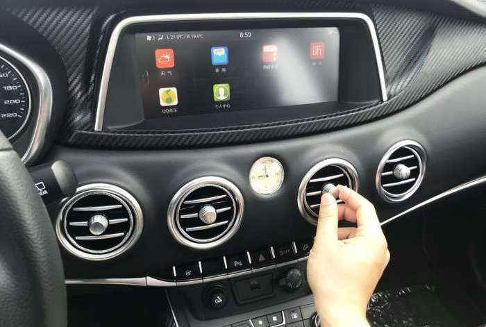 汽車(chē)空調(diào)不制冷是壓縮機(jī)壞了嗎