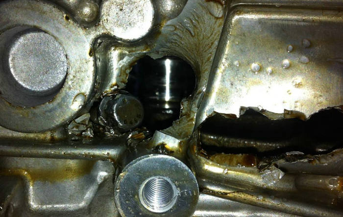 機(jī)油漏完了開了幾里路會(huì)拉缸嗎