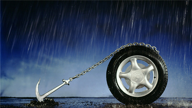 汽車(chē)爆胎了還能開(kāi)多遠(yuǎn)