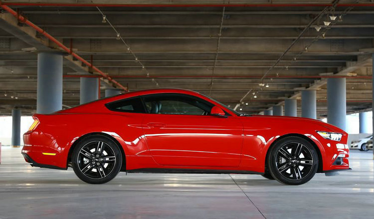 利用發(fā)動機制動是什么意思