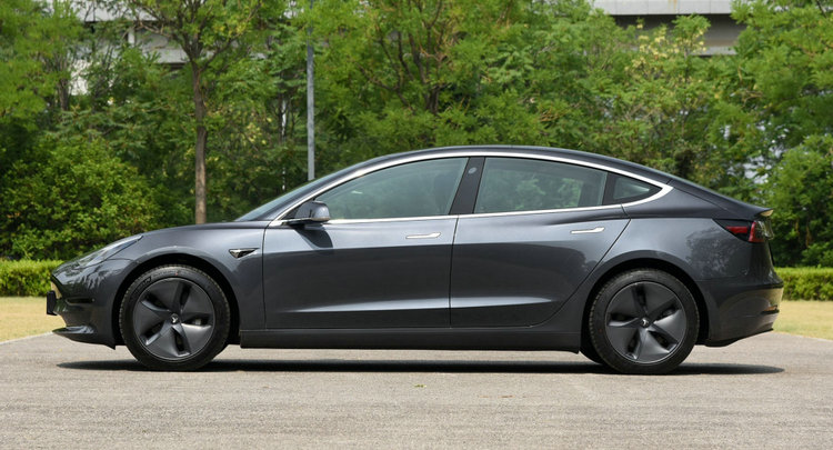 新能源電動(dòng)汽車(chē)要考駕照嗎