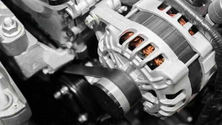 發(fā)電機(jī)壞了繼續(xù)行駛傷車(chē)嗎