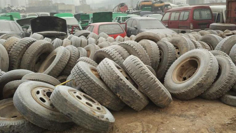 廢舊輪胎回收多少錢(qián)一個(gè)