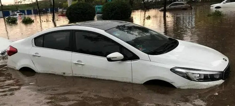 新能源車(chē)涉水后怎樣判斷有事沒(méi)事