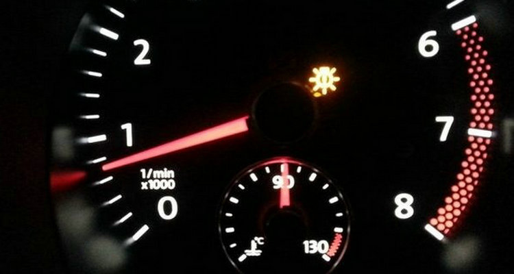 汽車出現雪花故障燈怎么回事