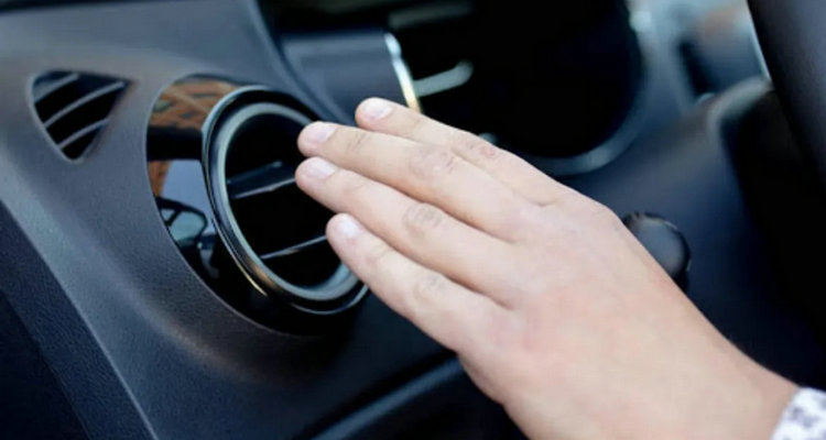 汽車發(fā)動機不開空調制冷嗎