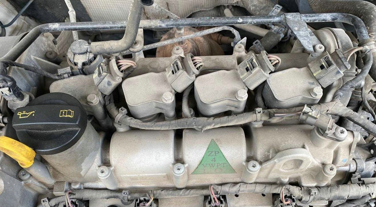 火花塞老化對(duì)車(chē)有什么影響