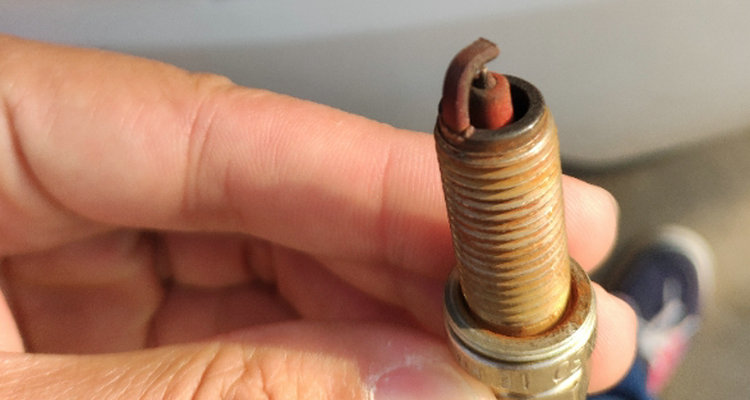 換火花塞一定要冷車(chē)換嗎