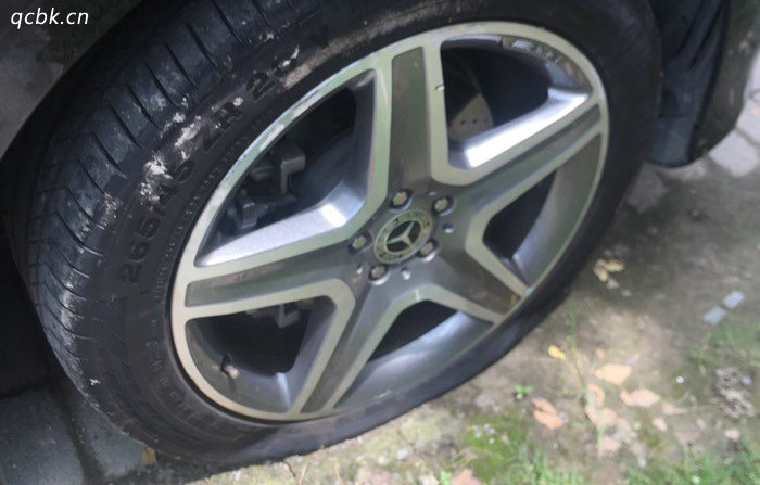 輪胎沒(méi)氣了可以叫保險(xiǎn)救援嗎